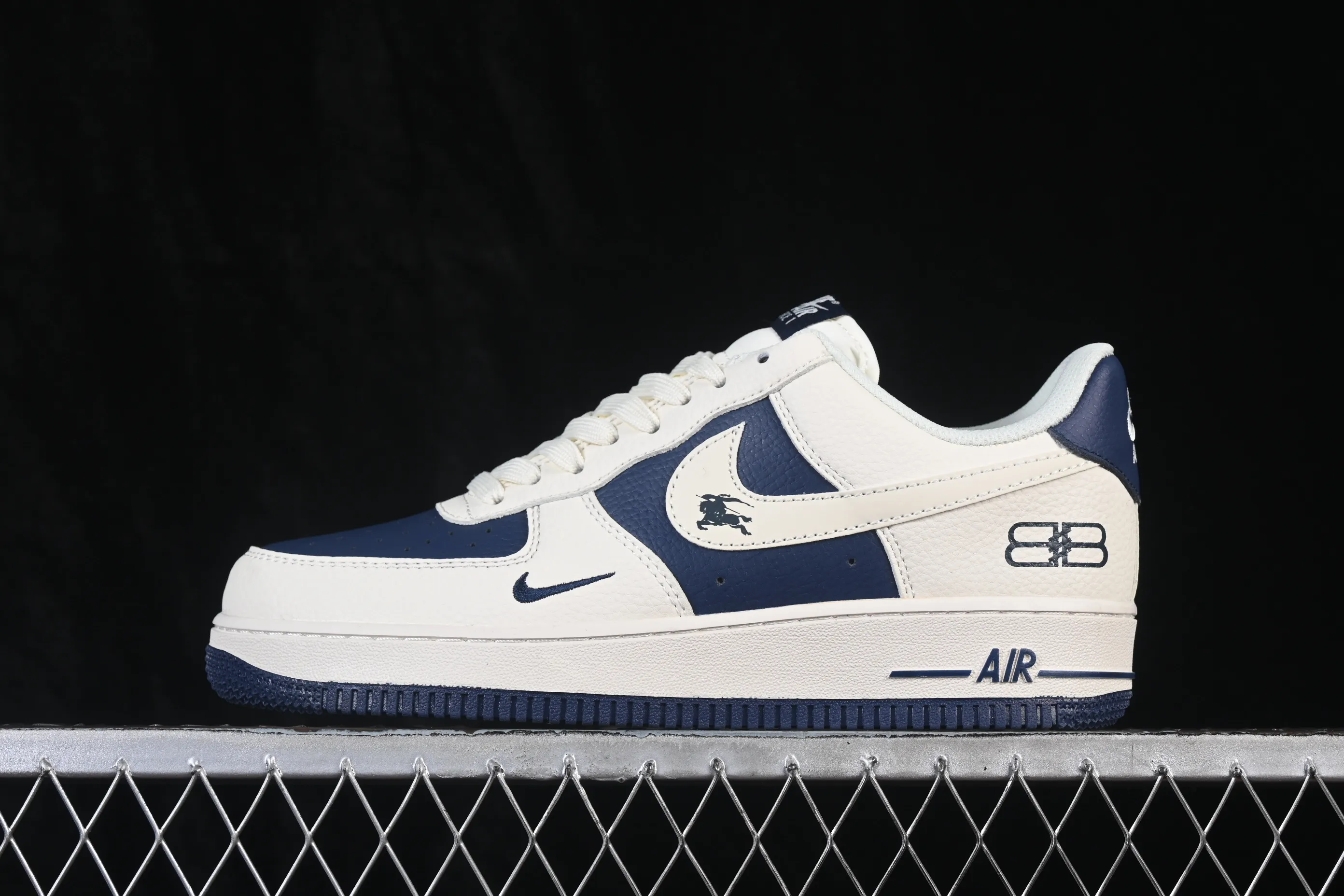 All Categories Nk Air Force 1 Air Force Series Nk Air Force 1 Low Air Force Low Nike Air Force 1'07 Low Off-White Navy Contrast Color Air Force One Low-top Casual Sneakers DN1688-817